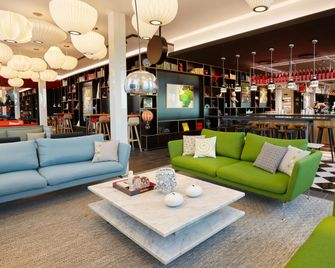 citizenM Copenhagen Radhuspladsen - Kopenhagen - Lounge