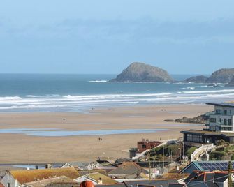 Perran Pearl A, Country Holiday Cottage In Perranporth - Perranporth - Beach