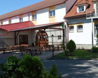 Hotel Na Statku - Mladá Boleslav - Patio