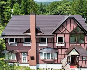 Pension Hidamari - Zao - Building
