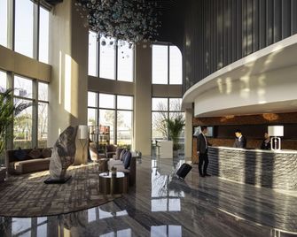 Novotel Zhengzhou Airport - Zhengzhou - Lobby