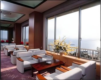 Hotel Mikawa Kaiyoukaku - Gamagōri - Salon