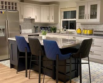 Modern family home - Castleisland - Dining room