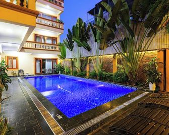 Lys Homestay - Ninh Binh - Piscina