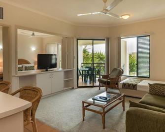 Tropic Towers Apartments - Cairns - Salon