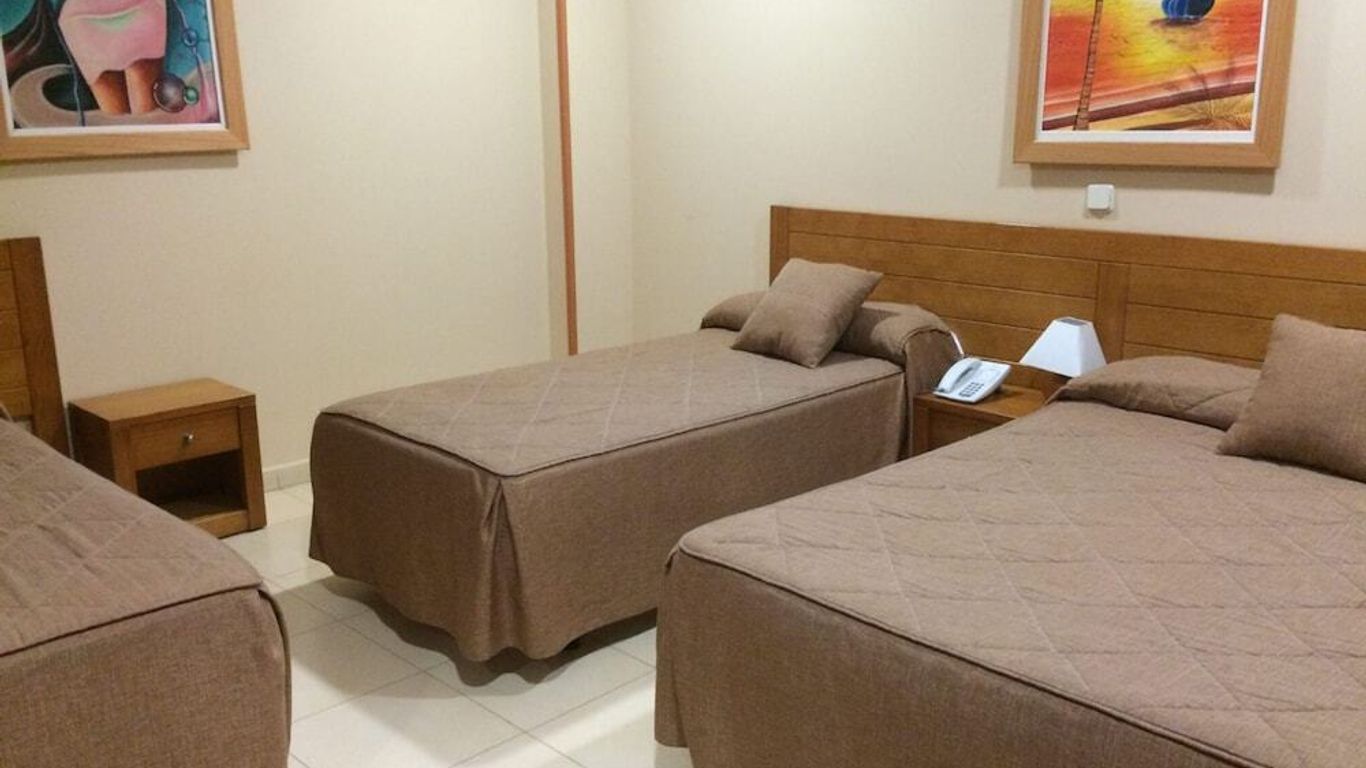 هوستال إيربويرتو