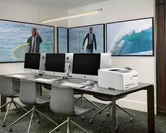 Contemporary Accommodation Close to Fisherman's Wharf! Pets are Welcome! Parking - San Francisco - Kontor og konference