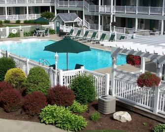 Quality Inn Lake George - לייק ג'ורג' - בריכה