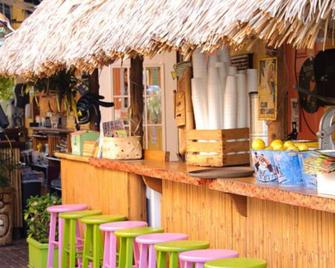 The Caribbean Suite At Old Colorado Inn - Stuart - Bar