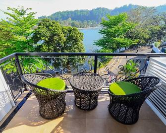 Devon Rest - Kandy - Balkon