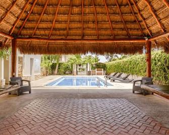 Rent Private Apartment With Pool and Parking - Playa del Carmen - Piscina
