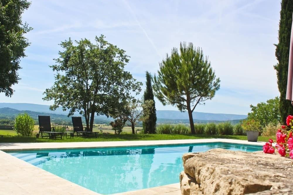 Beautifully Renovated Sheepfold, Steps away from a typical 'Perched' Village - Joucas - Pool