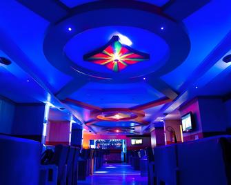 Hotel Park Plaza - Madurai - Bar