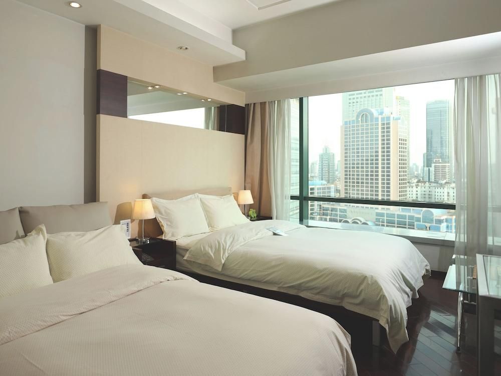 Shanghai World Union Service Apail