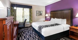 La Quinta Inn & Suites by Wyndham Roswell - רוזוול - חדר שינה
