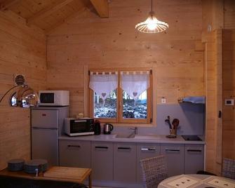 L'ANCOLIE Small, comfortable chalet at the foot of the mountains - Faverges - Cuisine
