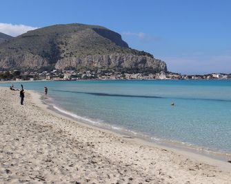 Da Sophie - Palermo - Strand