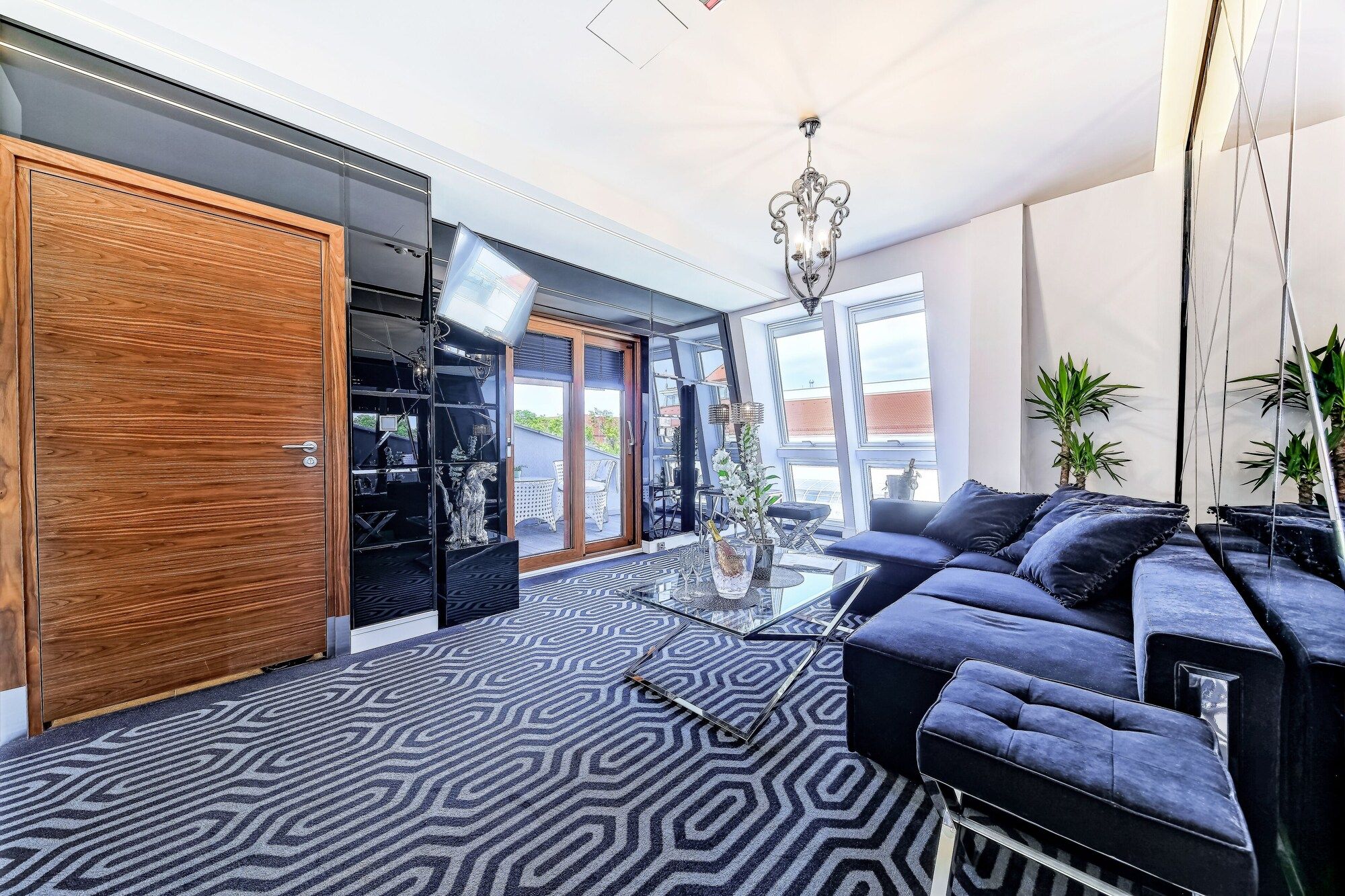 Bayjonn Boutique Hotel - סופוט - סלון