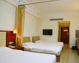 Grand Harbour Hotel - Macau - Bedroom