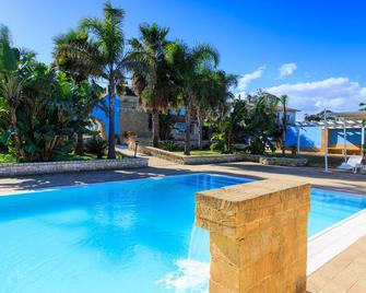 Borgo Marino Plemmirio - Siracusa - Piscina