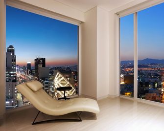 Hotel Entra Gangnam - Soul - Parveke
