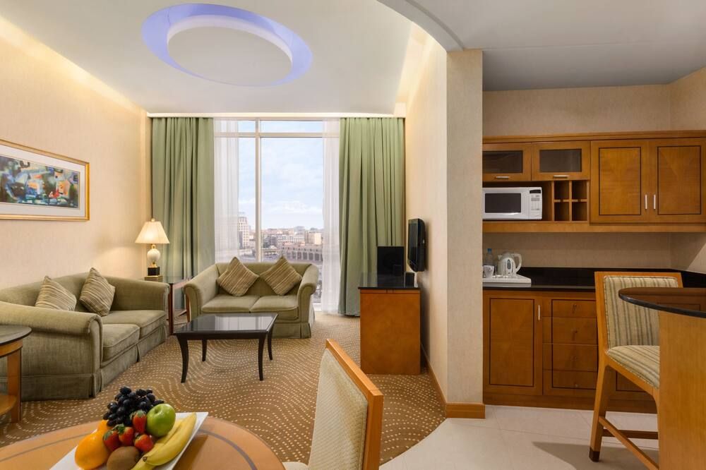 Eastyard Khobar - Hotel - אל חובר