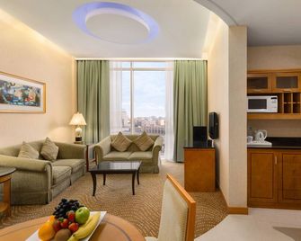 Eastyard Khobar - Hotel - אל חובר