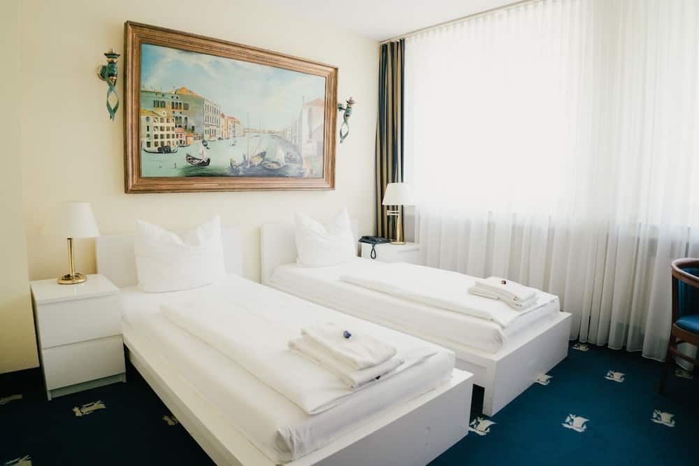 Altstadt Hotel St. Georg - Düsseldorf - Slaapkamer