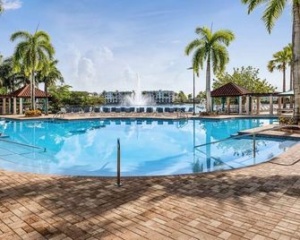 Golf Haven Marriott's Villas at Doral - 2BR Villa - Full Resort - Sleeps 8 - Miami - Svømmebasseng