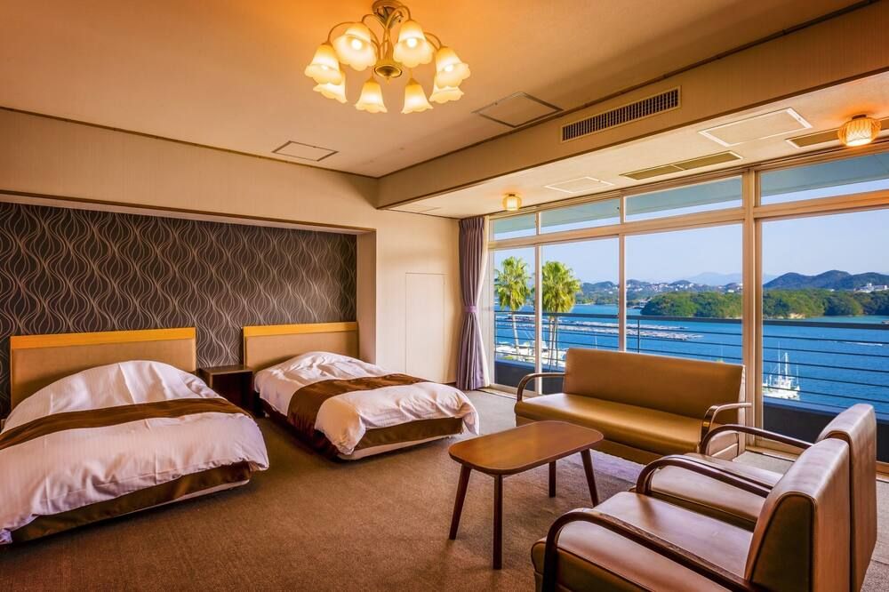 أويدو أونسين مونوجاتاري بريميوم شيراهاما سايتشوراكو