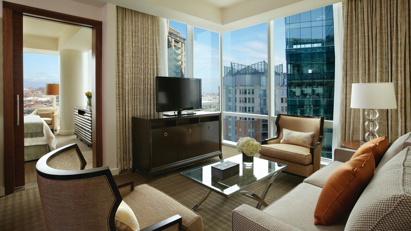 Four Seasons Hotel Baltimore