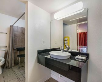 Motel 6-Bessemer, Al - Birmingham - Birmingham