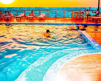 Hotel Costa Blanca Mancora - Vichayito - Pool