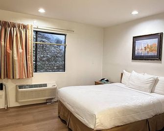 Jolly Roger Hotel - Los Angeles