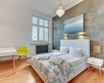 Lion Apartments - Family Stay - Sopot - Bedroom