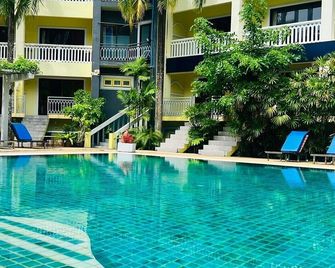 Mw Krabi Beach Resort - Ao Nang - Pool