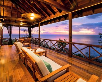 Secret Bay - Portsmouth - ระเบียง