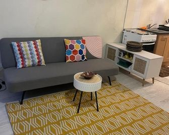 Arhomeplus-hunic - Autun - Living room