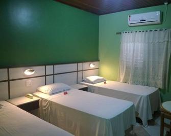 Bbb Rooms Metro Praca Da Arvore Sp - Sao Paulo