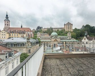 Hotel Quellenhof - Baden-Baden - Gebäude