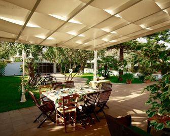 Giardino Dei Suoni B&B - Melendugno Lecce - Patio
