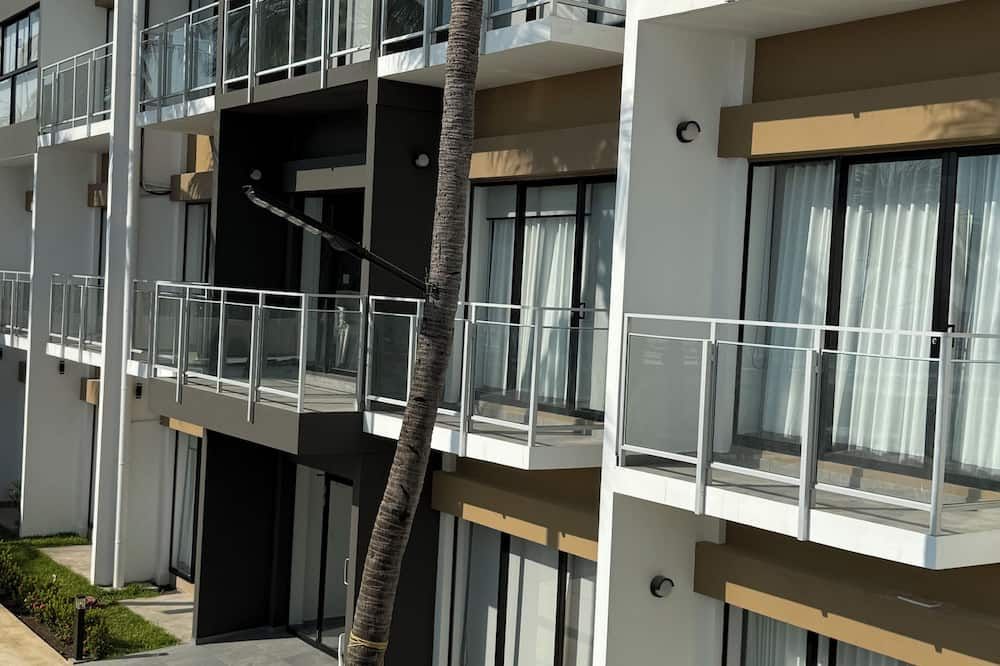 Coco Blue a New Beach Resort - La Libertad