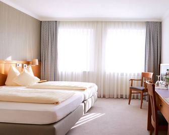 Hotel Alter Wirt - Hallbergmoos