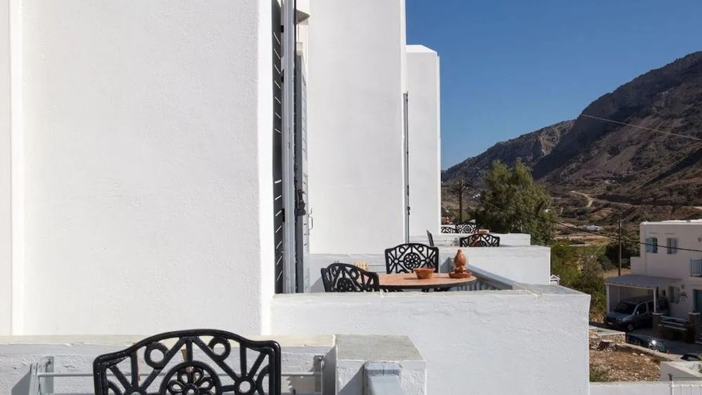 Nymfes Hotel