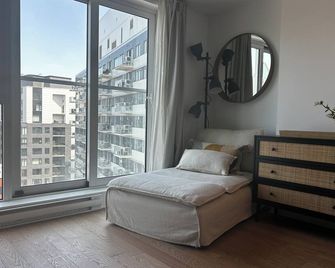 Urban Executive Studio 30+ days Griffintown - Montreal - Bedroom