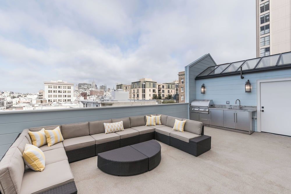 Luxurious Pacific Heights Retreat with Rooftop Deck - סן פרנסיסקו - מרפסת