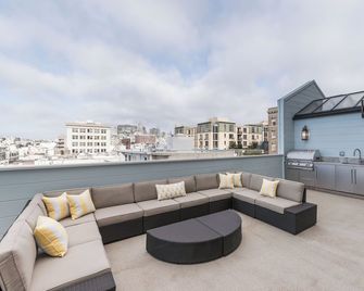 Luxurious Pacific Heights Retreat with Rooftop Deck - São Francisco - Varanda