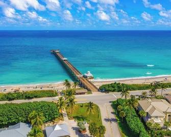 Guest Suite Tropicana (Digsify) | Private Entrance | King Bed | Self Check-In | Free Parking | Pga - Palm Beach Gardens - Beach