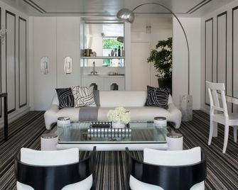 Avalon Hotel & Bungalows Palm Springs, a Member of Design Hotels - Palm Springs - Majoituspaikan palvelut