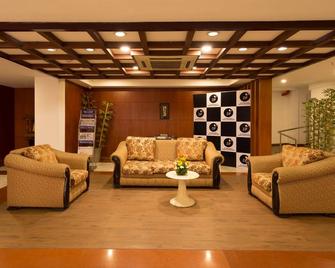 Zip by Spree Hotels Mangala International - Coimbatore - Lobby